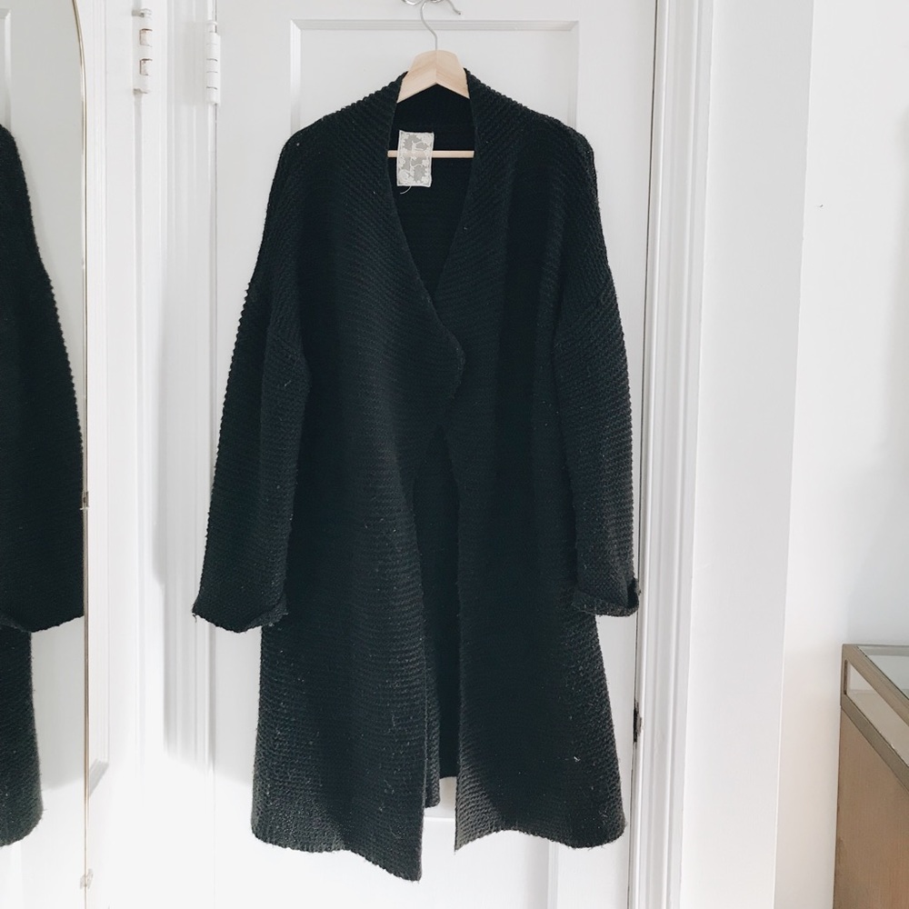 Sadie & Sage Oversized Black Knit Duster
